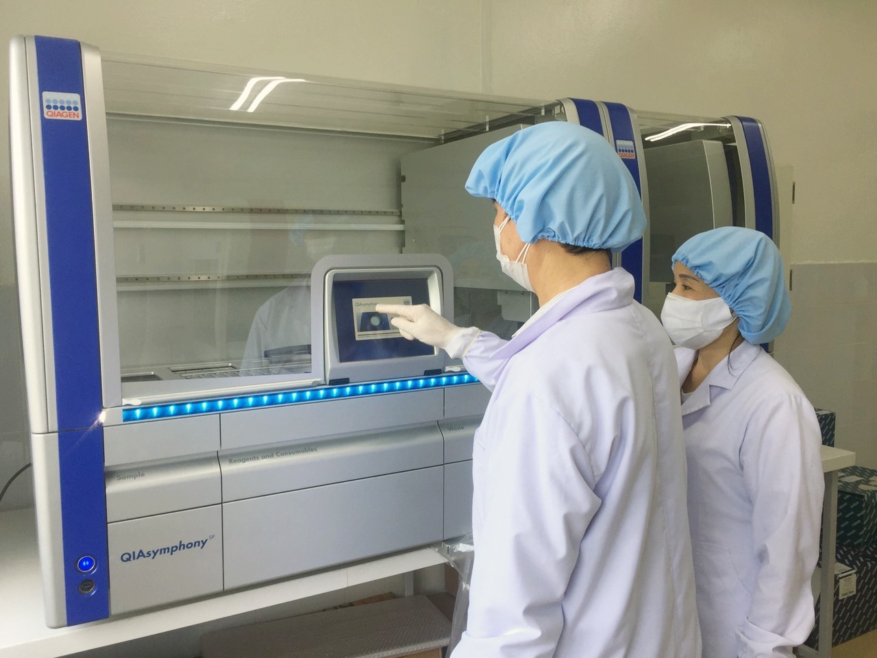 VINGROUP supports Quang Nam in SARS-CoV-2 testing