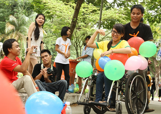 Tăng cường các dịch vụ chăm sóc và trợ giúp xã hội cho người khuyết tật nặng